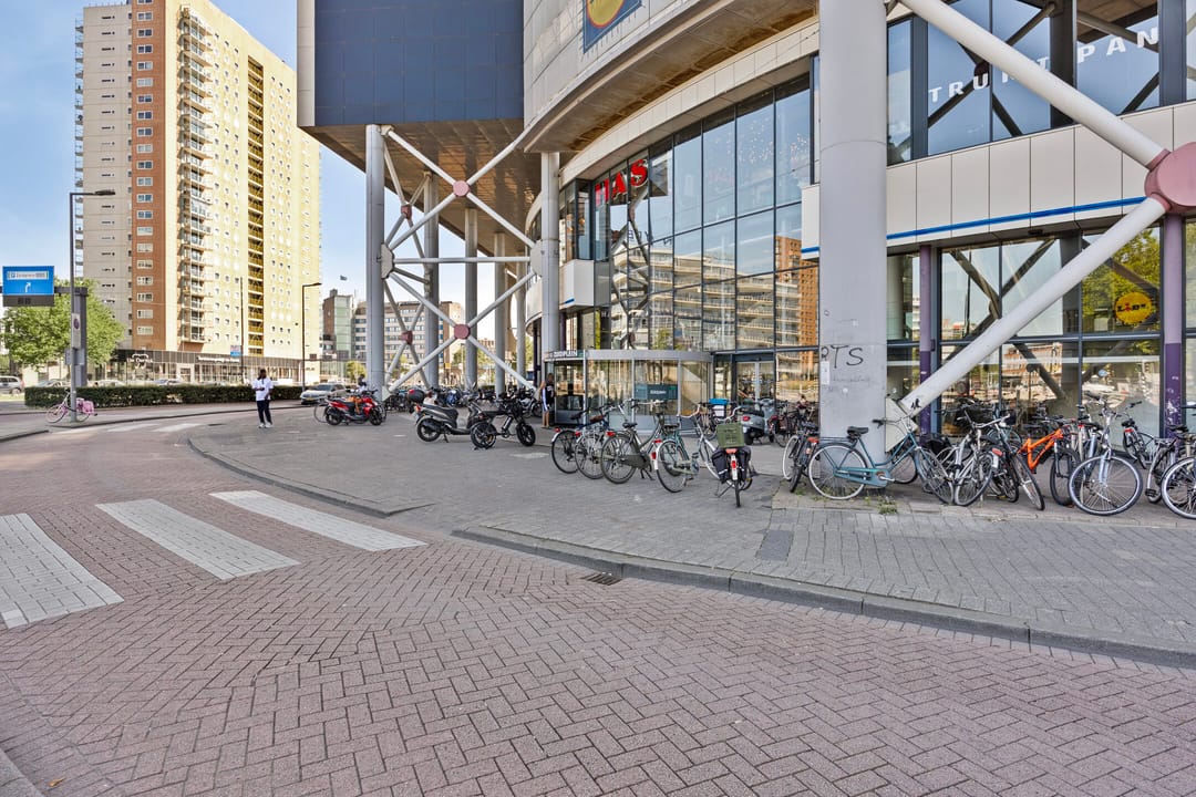 Foto 38 van Zuidplein 598