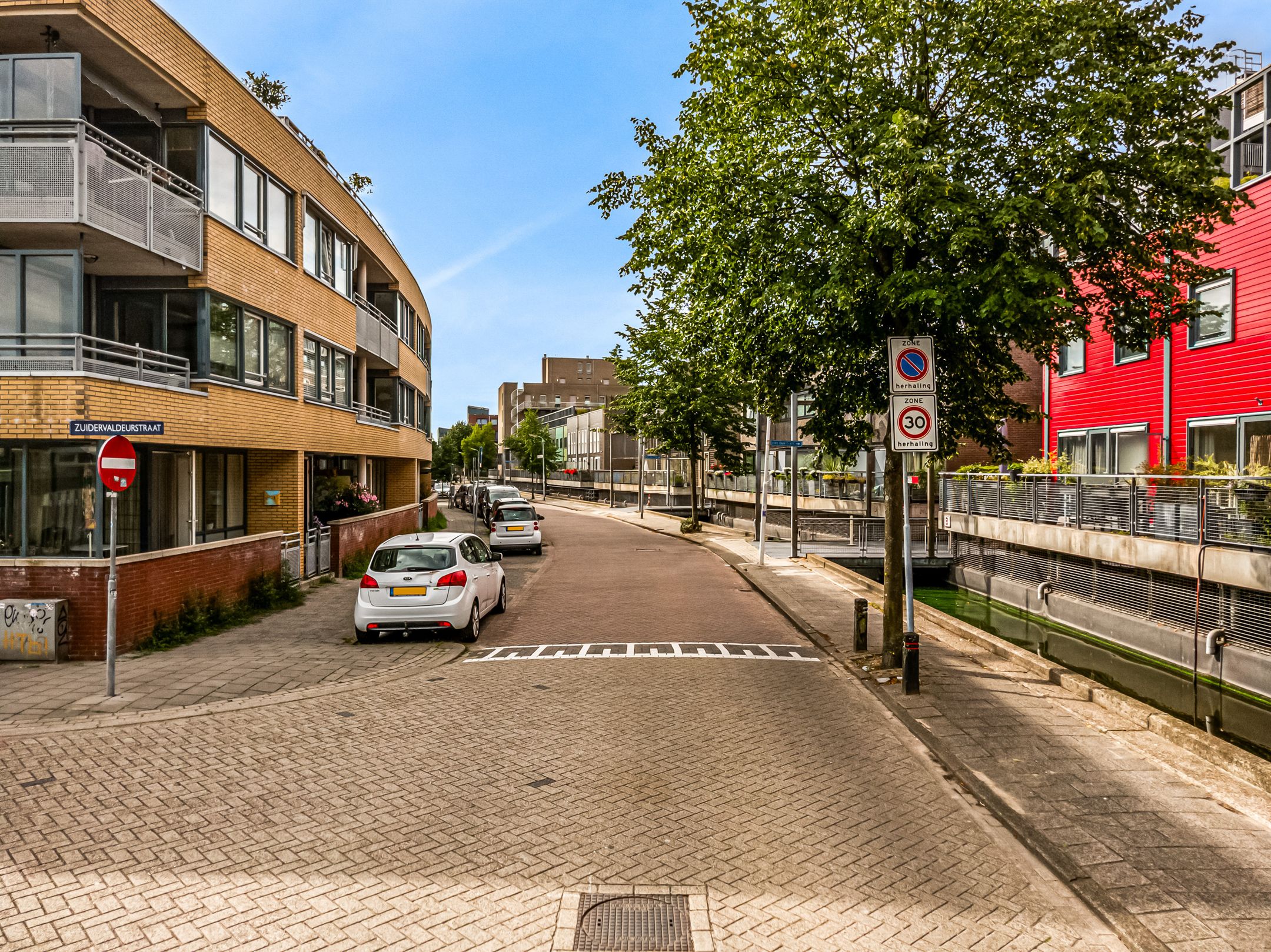 Photo 33 of Het Dok 44