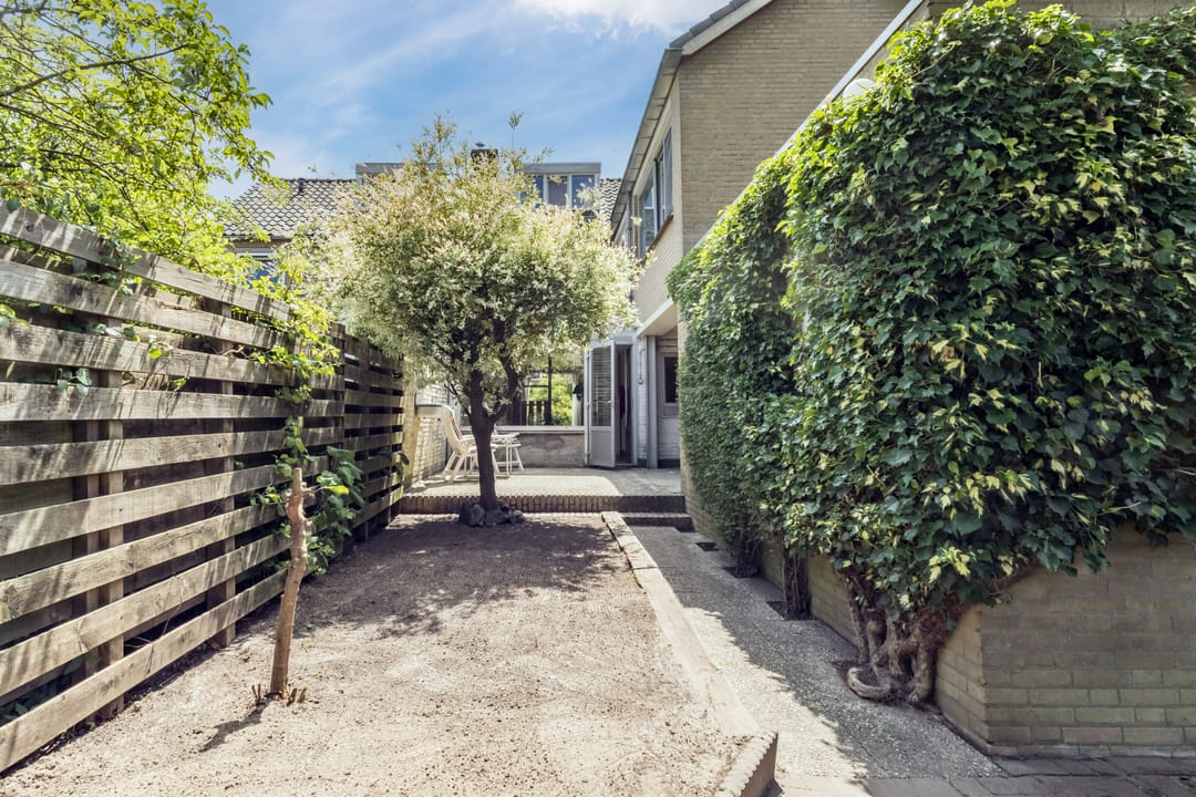 Foto 38 van Graaf Hermanstraat 8