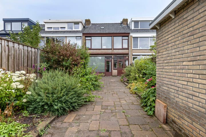 Photo 11 of Albert Cuypplein 6