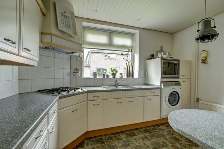 Foto 10 van Molenstraat 52