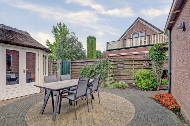 Foto 39 van Molenstraat 52