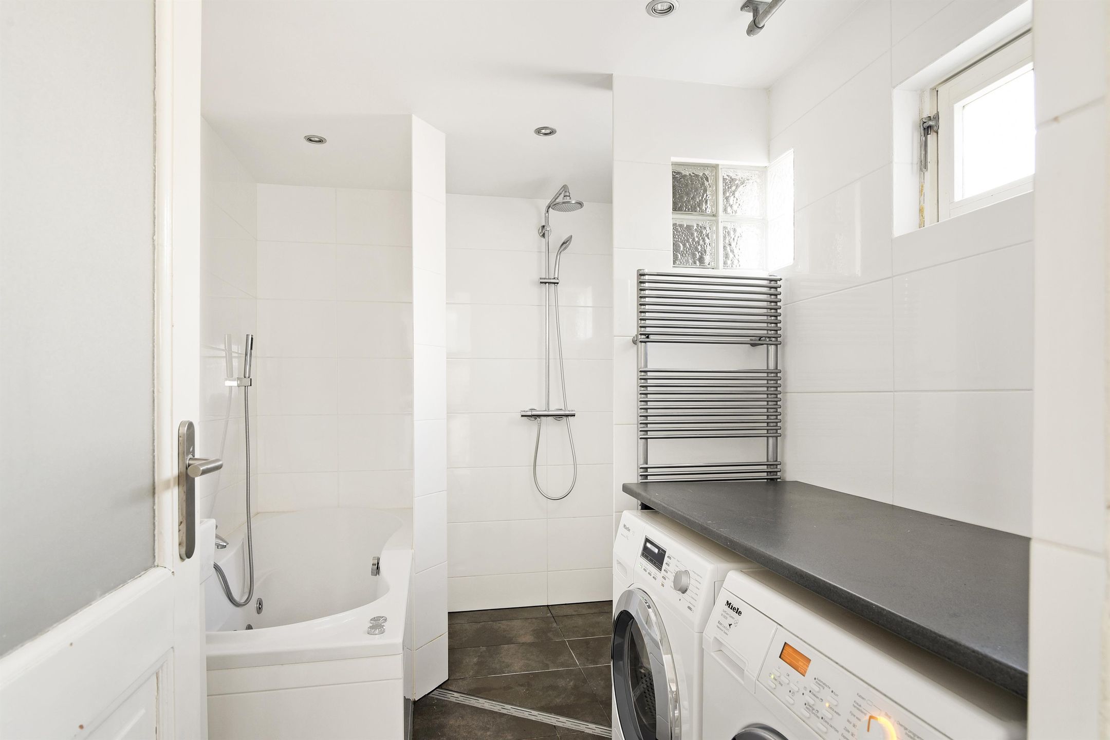 Photo 9 of Vooruitstraat 16