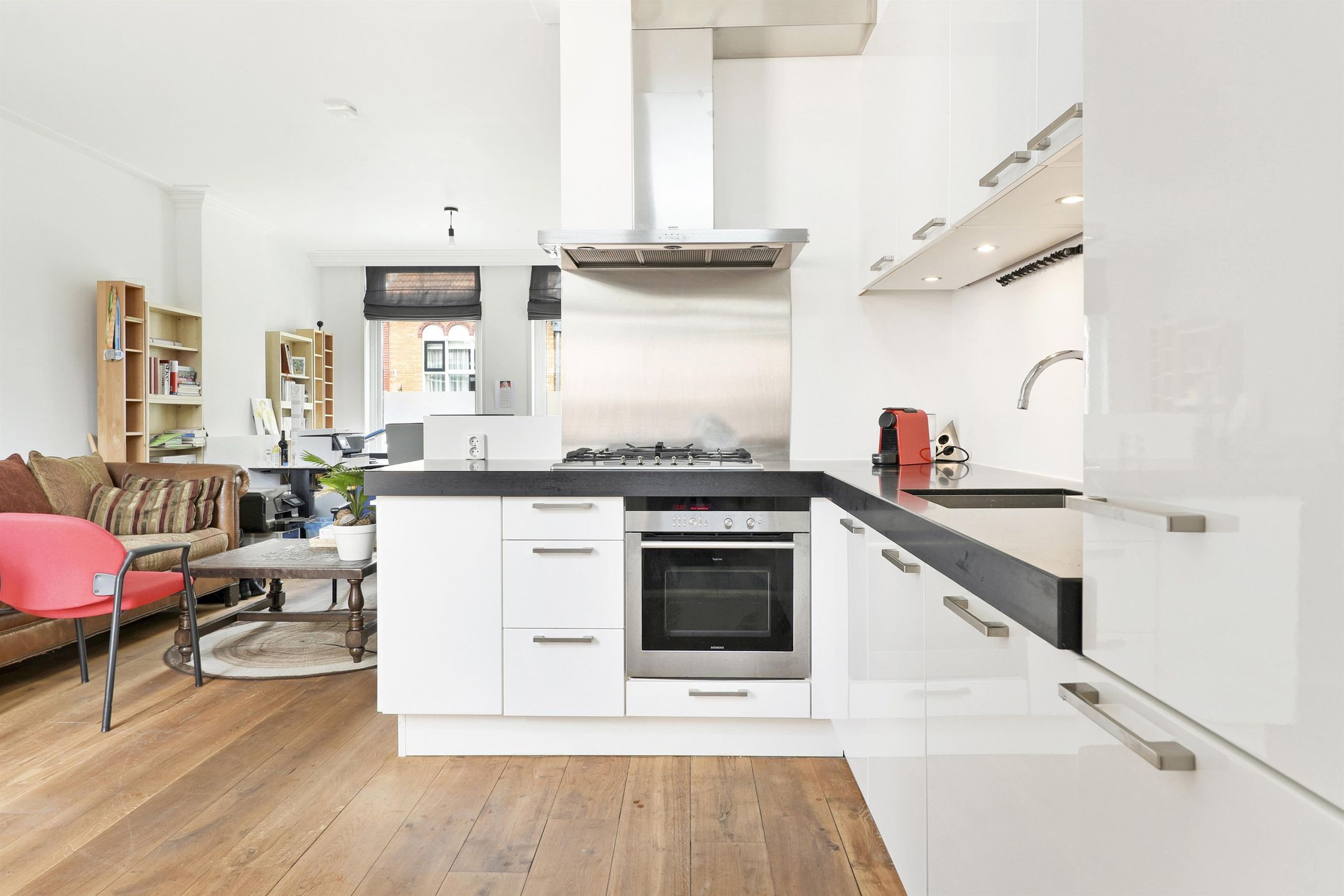 Photo 6 of Vooruitstraat 16