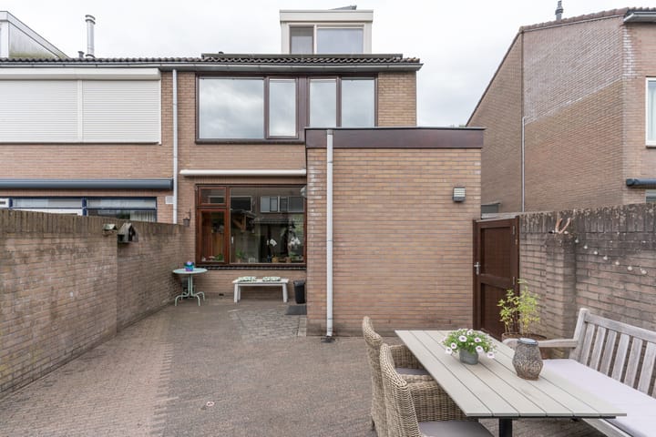 Foto 39 van Zwaluwstraat 116