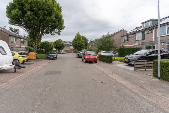 Foto 42 van Zwaluwstraat 116