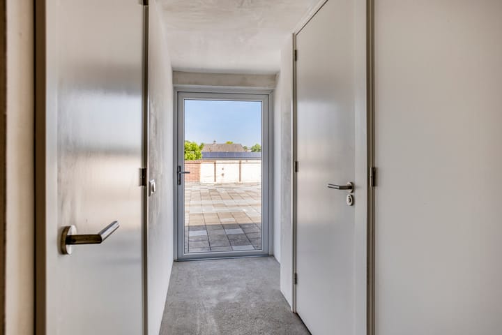 Photo 4 of Schoolstraat 14-B