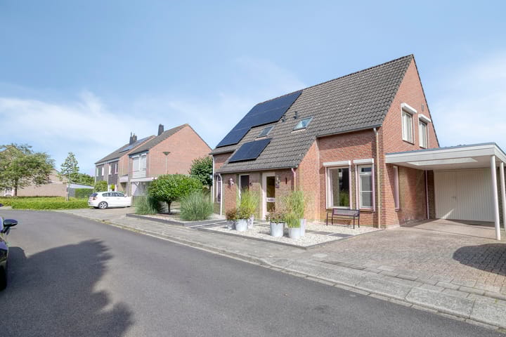 Foto 7 van van Myrlaerstraat 10