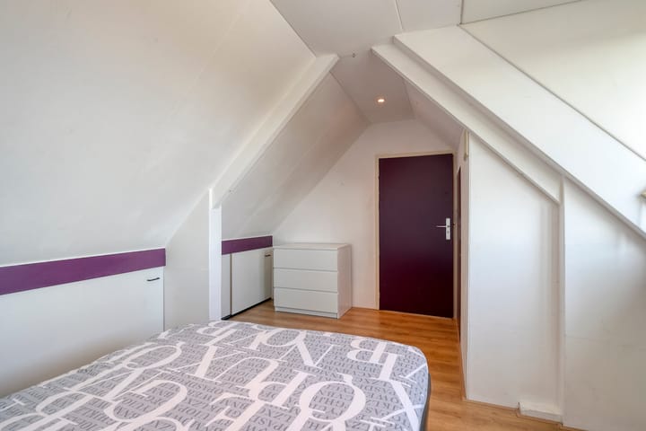 Foto 31 van van Myrlaerstraat 10