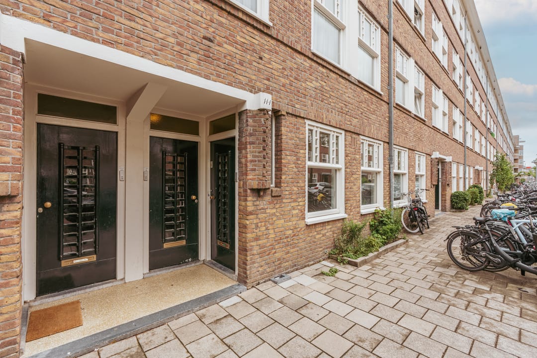 Foto 2 van Van Spilbergenstraat 144-H