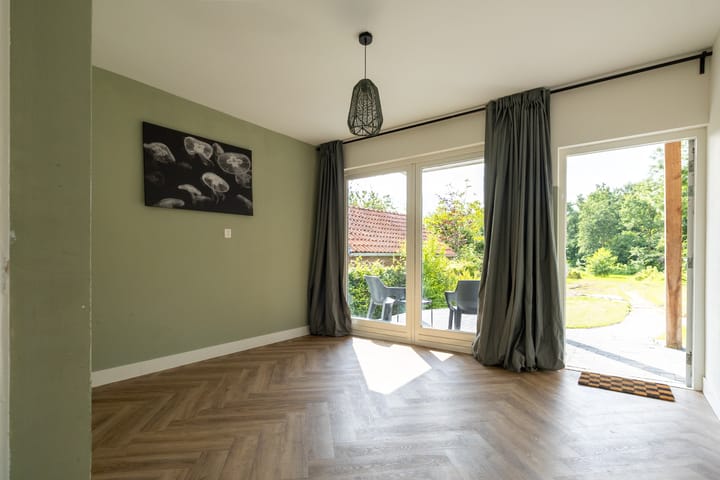 Photo 22 of Hoofdweg 63