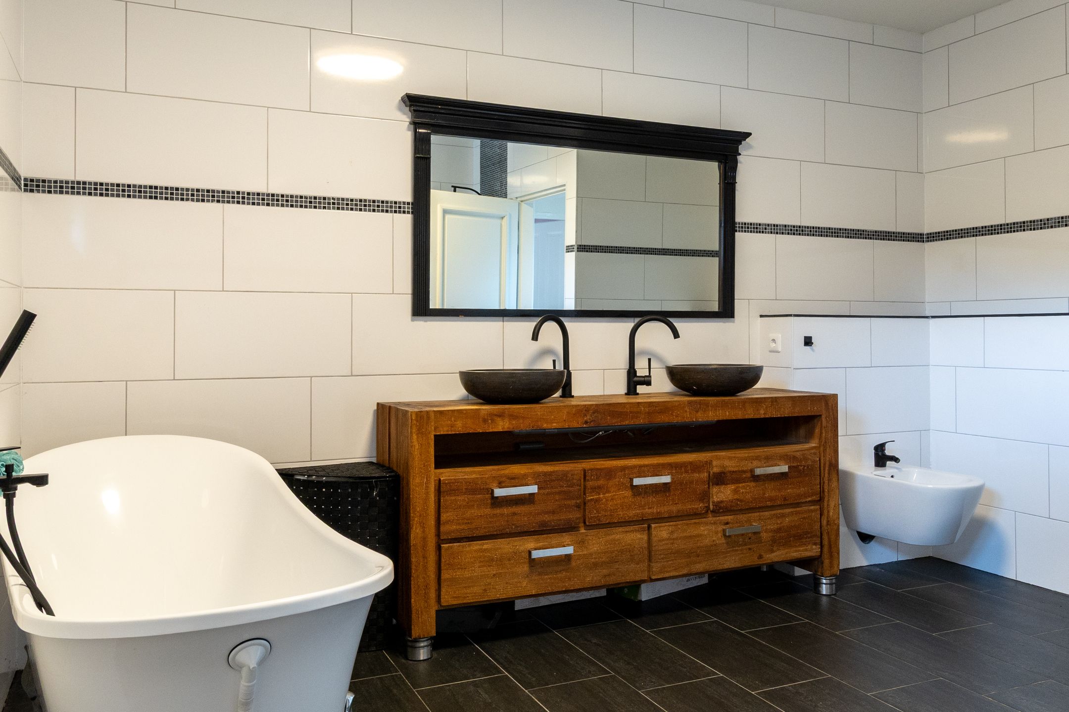 Photo 24 of Hoofdweg 63