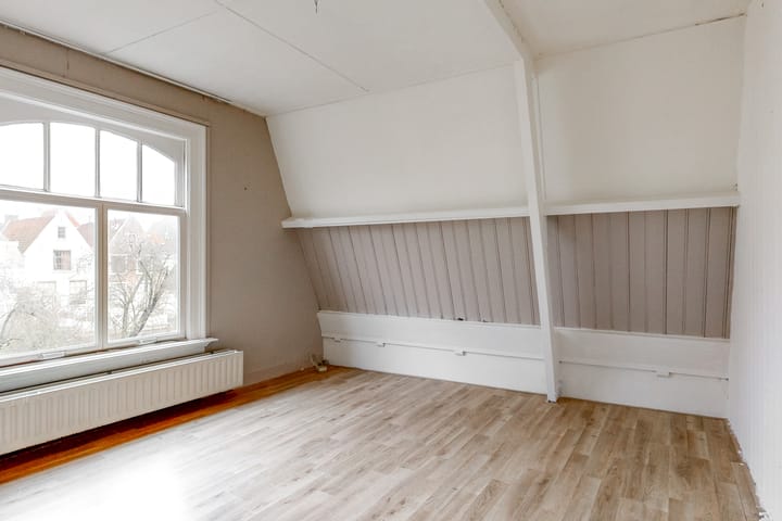 Photo 15 of Middelweg 28