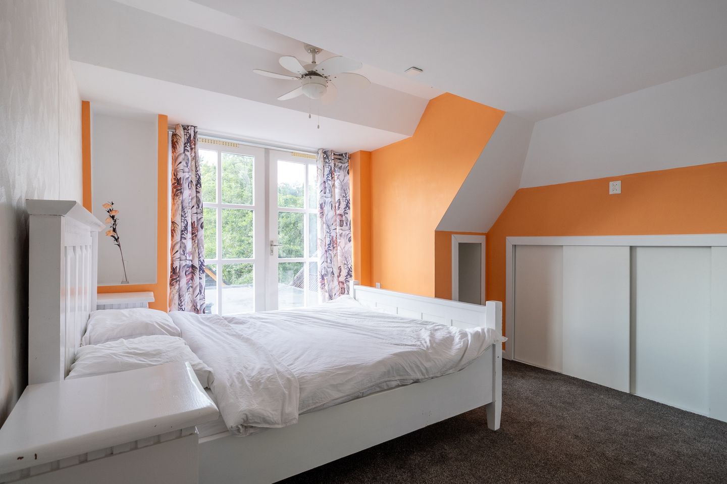 Photo 34 of Hoofdweg 63