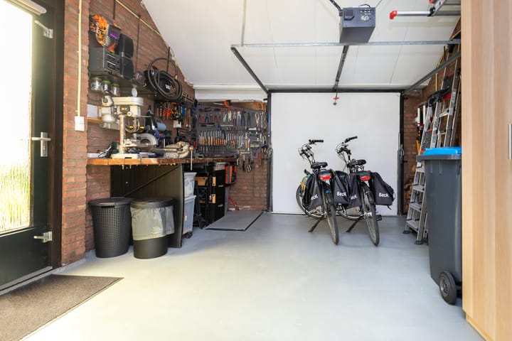 Foto 7 van Iepenhof 18