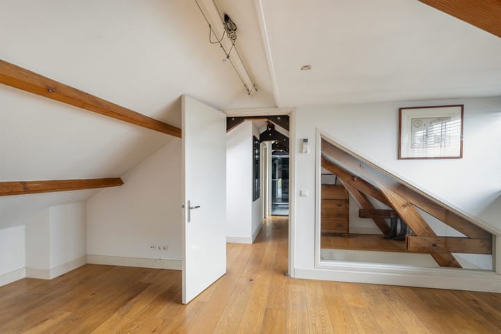 Foto 26 van Hoogstraat 216-B