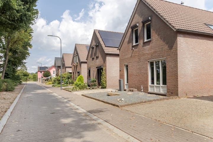 Photo 43 of Graetheide 46-E