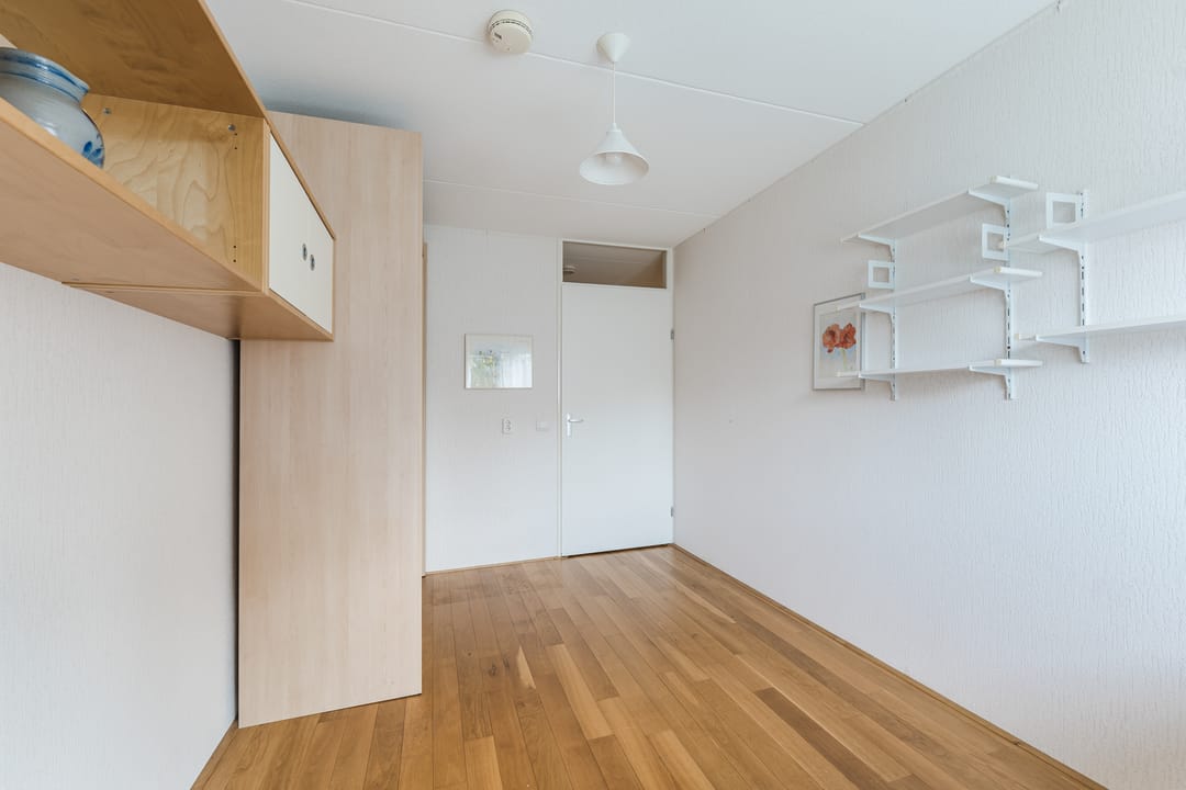 Foto 16 van Esdoornlaan 9