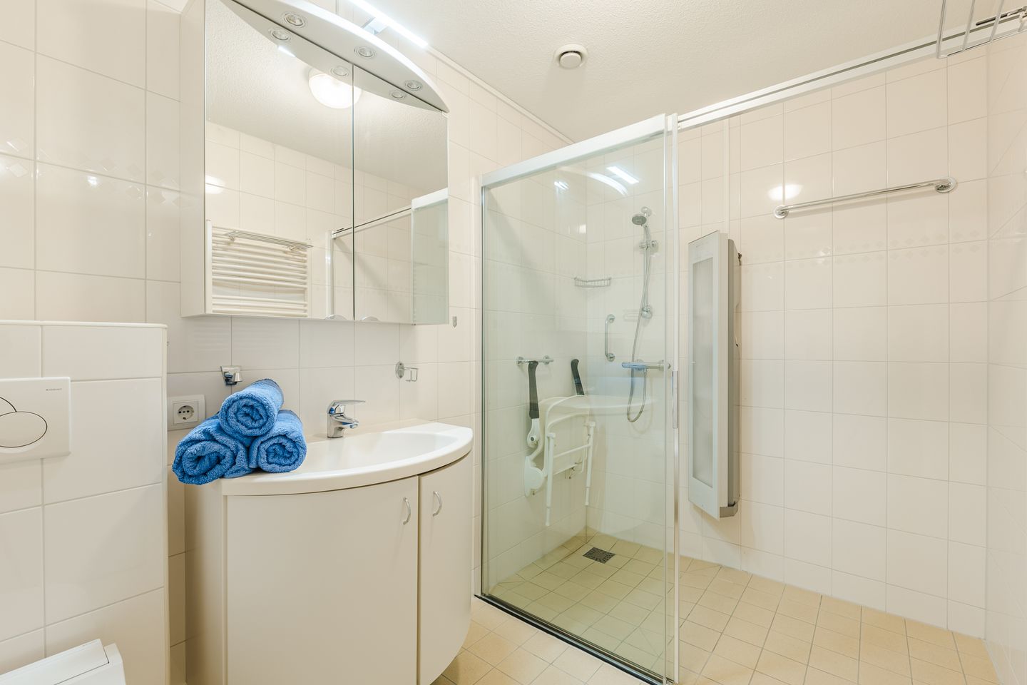 Foto 19 van Esdoornlaan 9