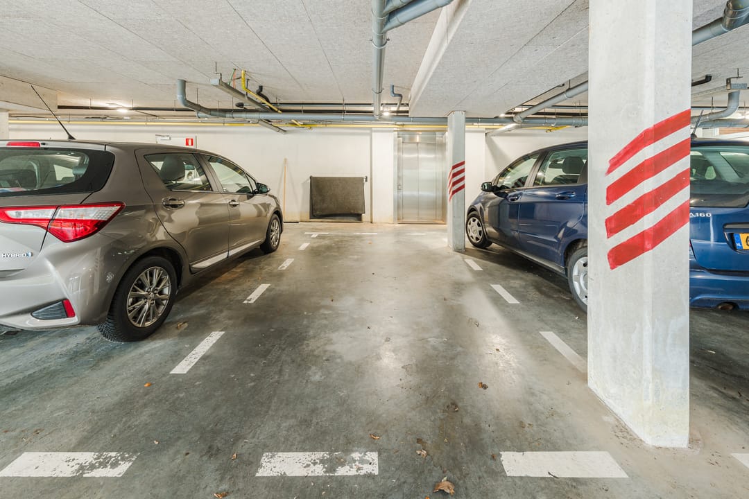 Foto 26 van Esdoornlaan 9