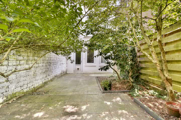 Photo 2 of Egelantiersstraat 168-H