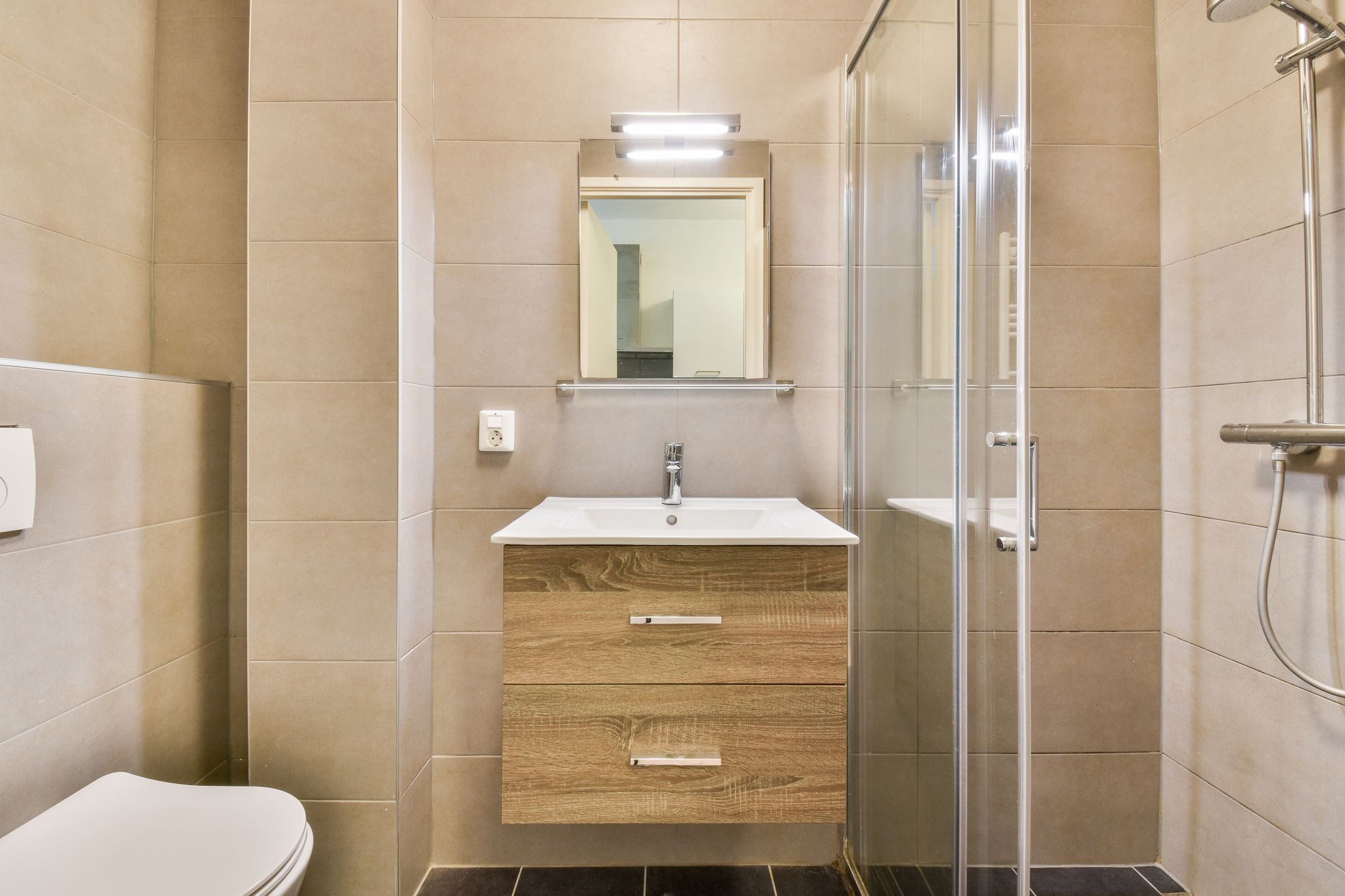 Photo 15 of Egelantiersstraat 168-H