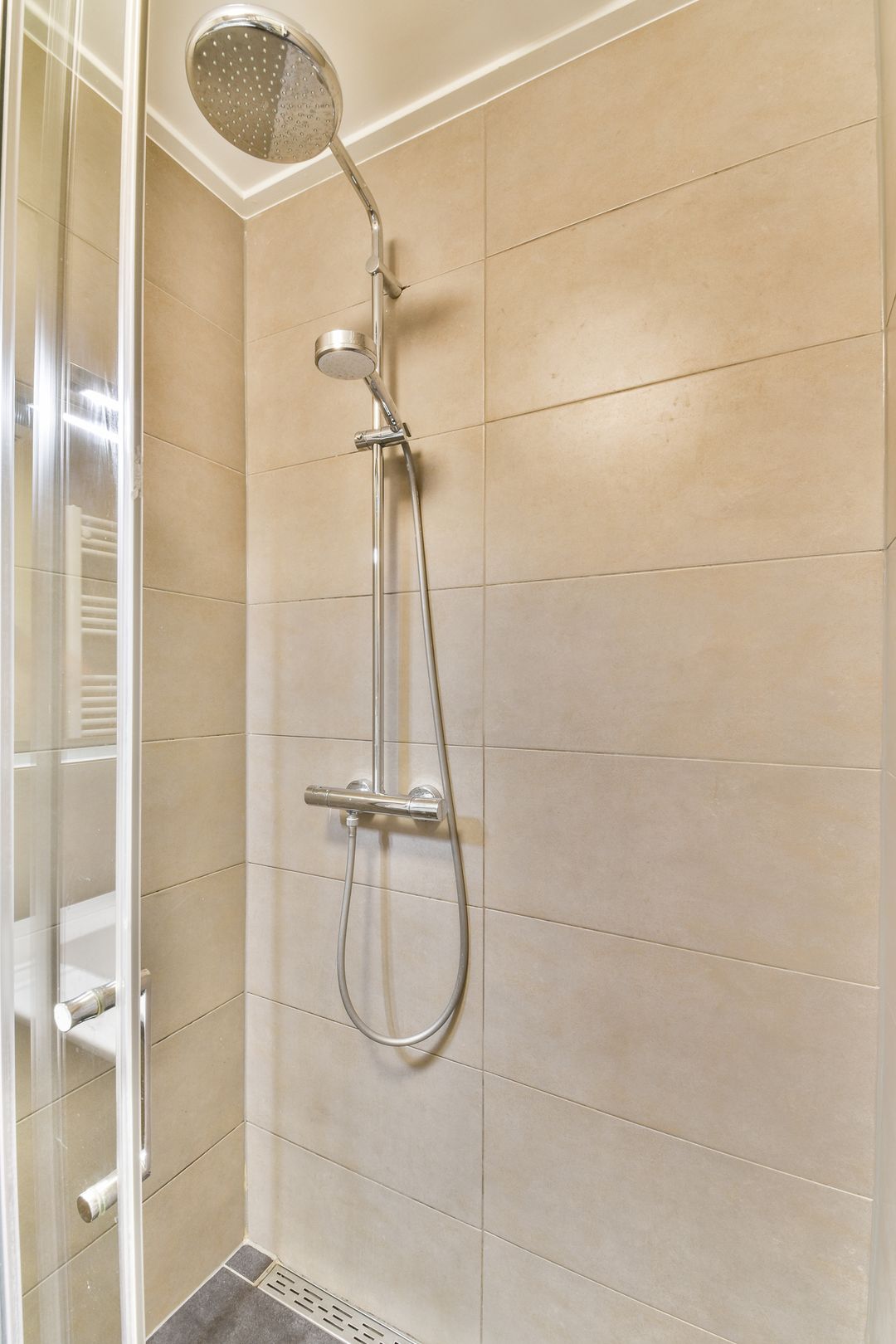 Photo 16 of Egelantiersstraat 168-H