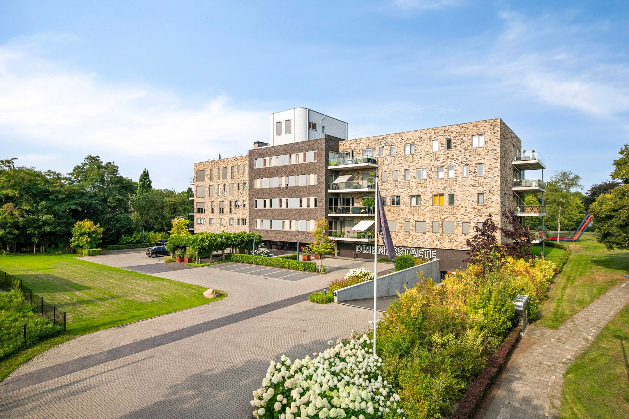 P.C. Hooftlaan, 96, Hengelo (OV), 7552HG, Overijssel, Nederland 96 