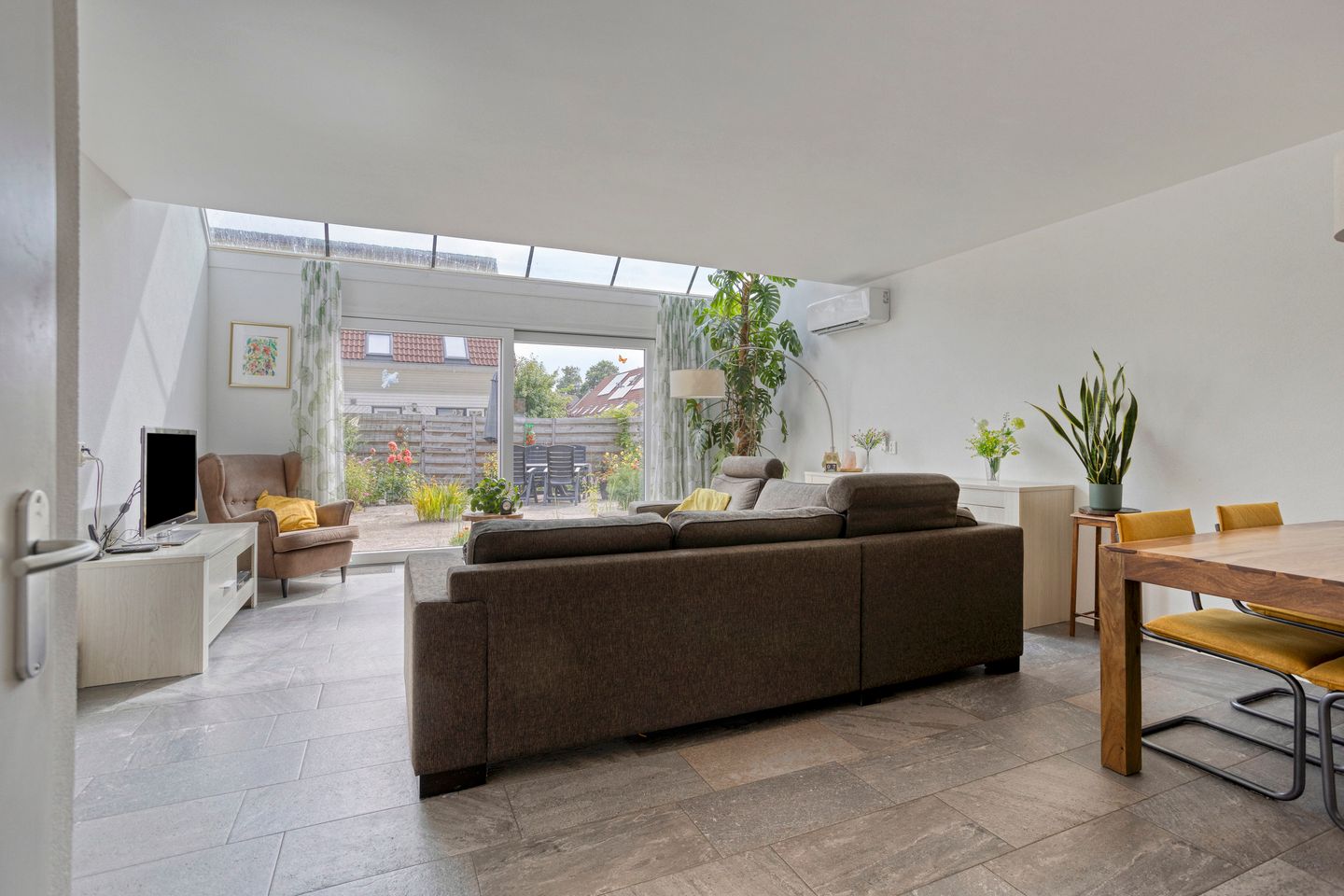 Foto 10 van Hooidamsloot 18