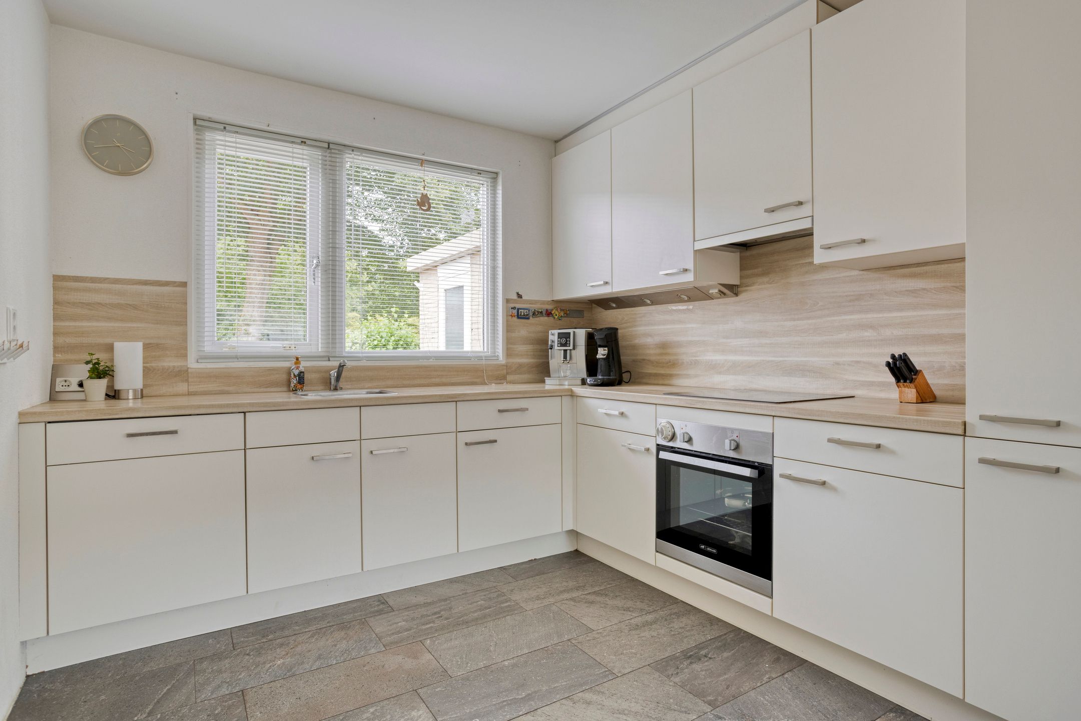 Foto 15 van Hooidamsloot 18