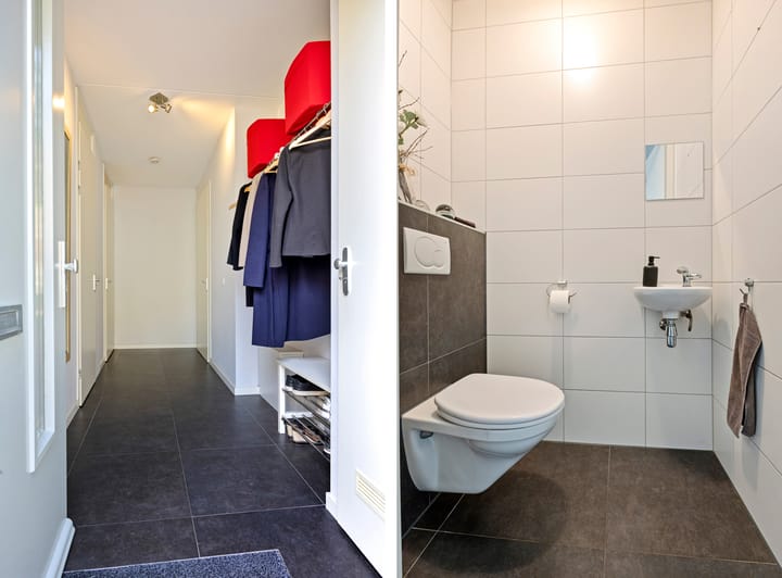 Photo 3 of Poelruitstraat 26