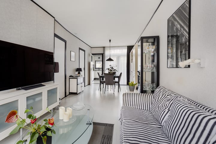 Photo 7 of Buys Ballotstraat 40