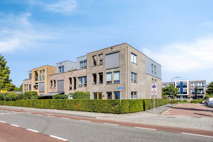 Foto 1 van Vlindertuin 17