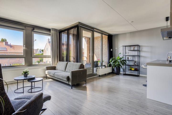 Foto 7 van Vlindertuin 17