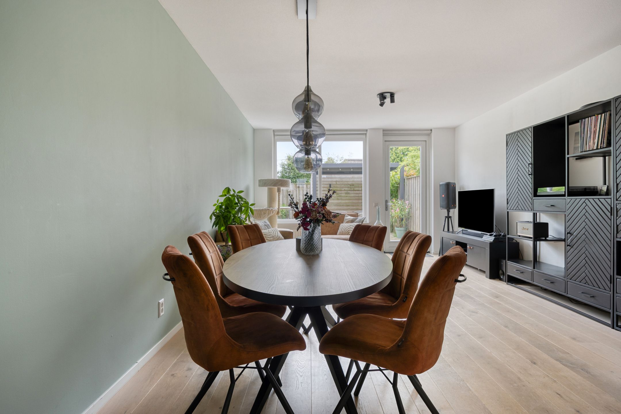 Foto 9 van Dominee Bakkerushof 63