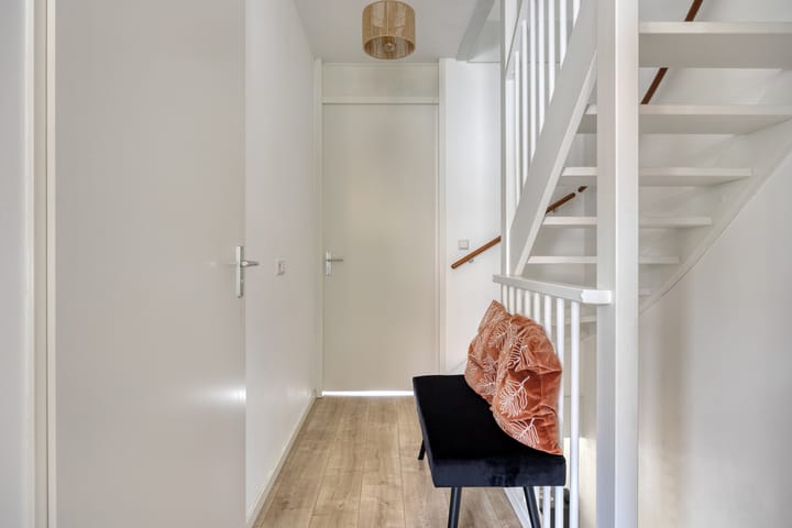 Foto 13 van Dominee Bakkerushof 63