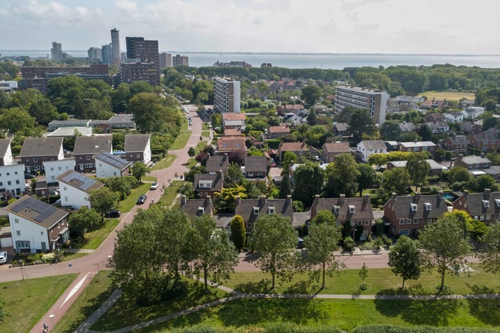 Foto 2 van Willem Klooslaan 62