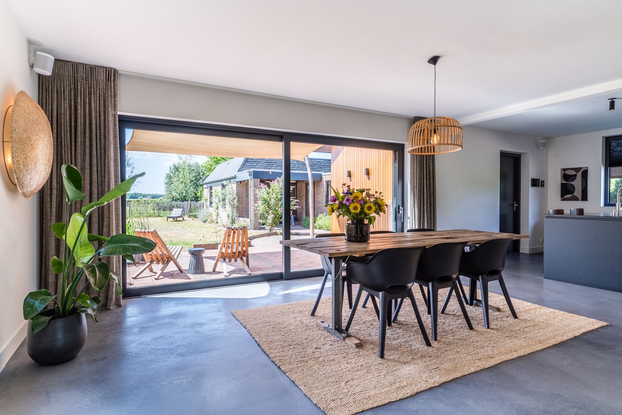 Photo 15 of Dongenseweg 23