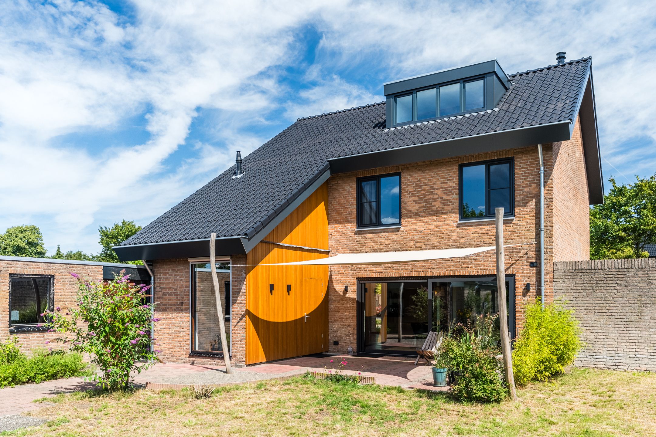 Photo 27 of Dongenseweg 23