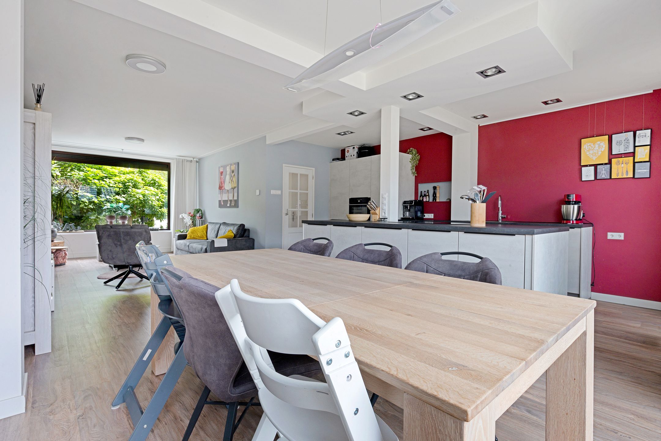 Foto 12 van Amalia van Solmsstraat 22