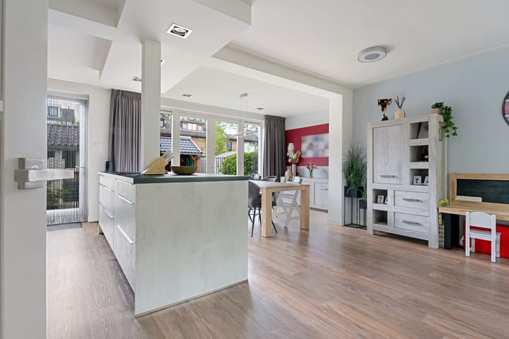 Foto 8 van Amalia van Solmsstraat 22