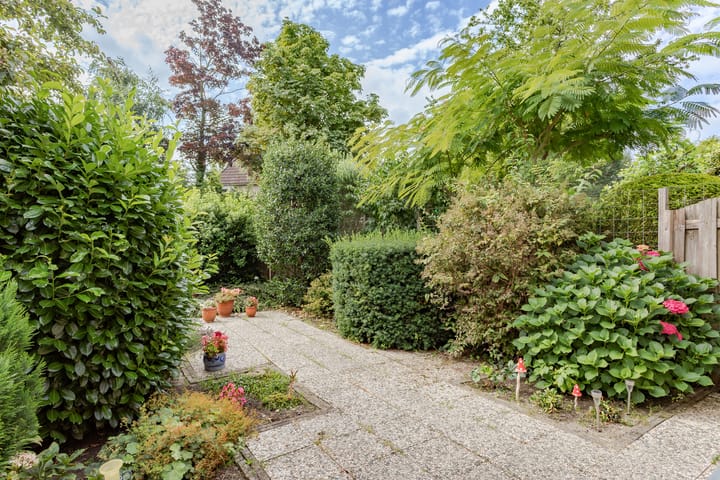 Foto 27 van Claes Boesserstraat 7