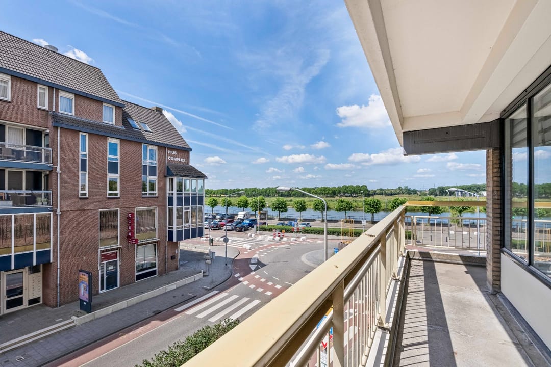 Foto 2 van Maaskade 56