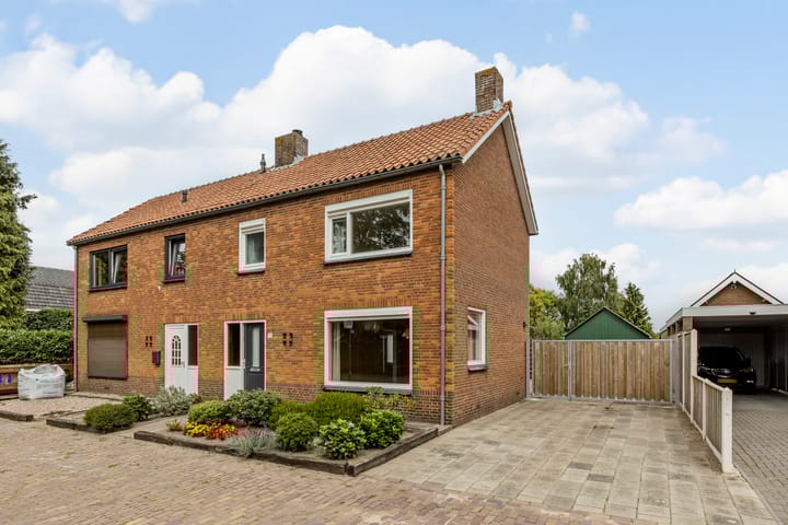 Foto 6 van Schoolstraat 17