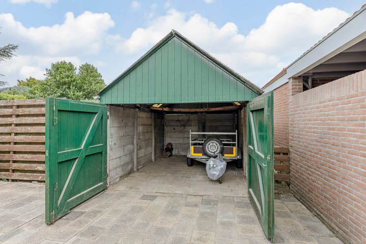 Foto 15 van Schoolstraat 17