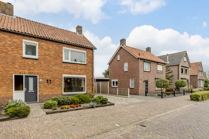 Foto 30 van Schoolstraat 17