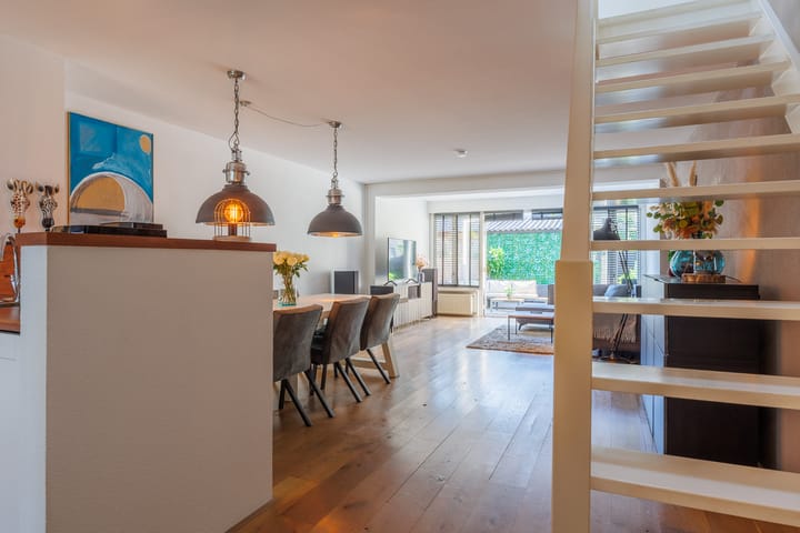 Foto 8 van Bohrstraat 33