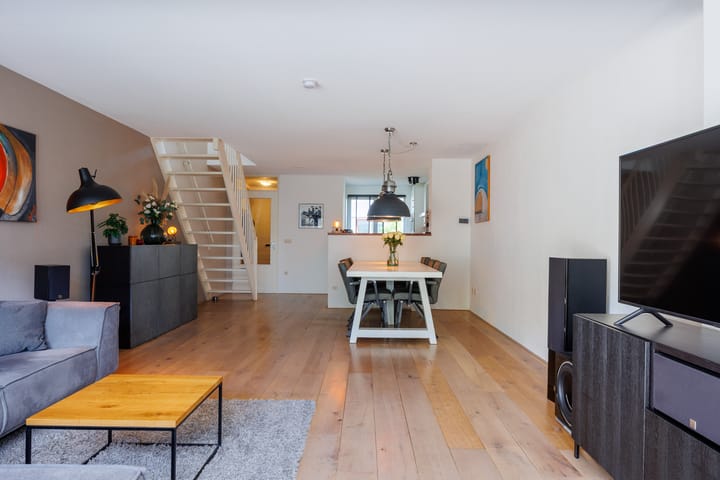 Foto 14 van Bohrstraat 33