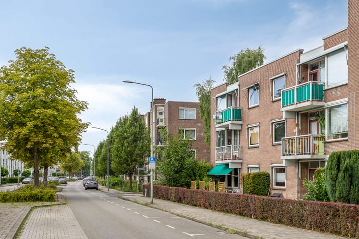 Foto 3 van Adelbert van Scharnlaan F 57