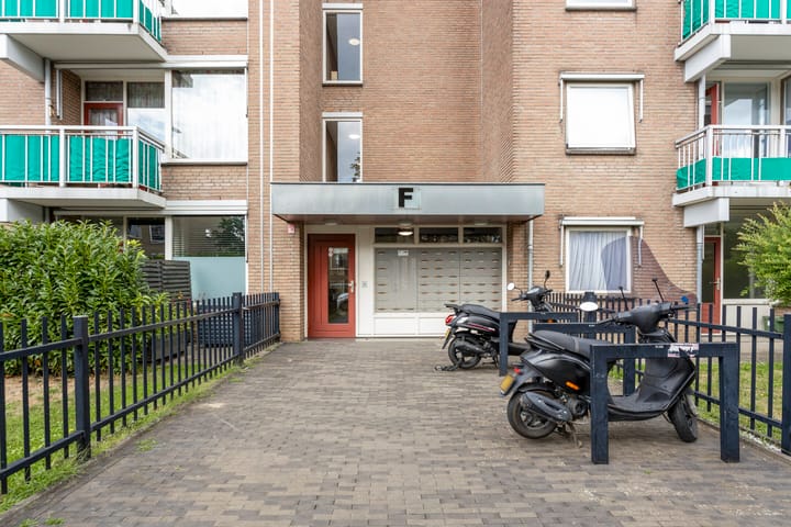 Foto 5 van Adelbert van Scharnlaan F 57